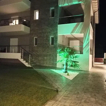 Apartmanhotel Casa Domenica 4*